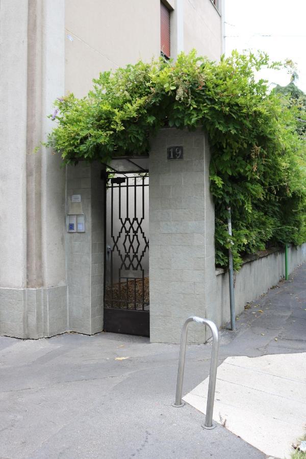 Gambara Guests House Otel Milano Dış mekan fotoğraf