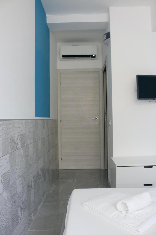 Gambara Guests House Otel Milano Dış mekan fotoğraf